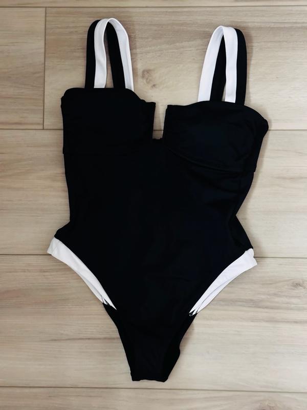 Review Thumbnail Image 0 384870253