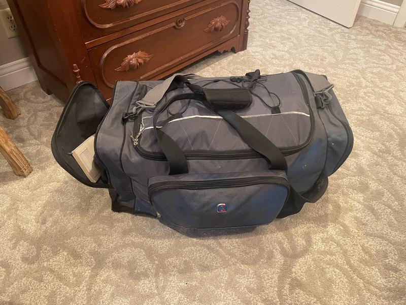 Swissgear shop duffle bag