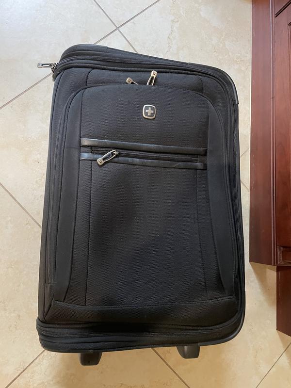 SWISSGEAR Full-Sized Effortless Folding Wheeled Garment Bag, Rolling  Travel Luggage
