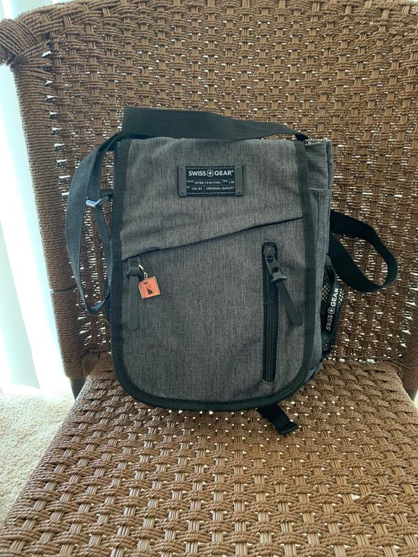 swissgear vertical travel bag