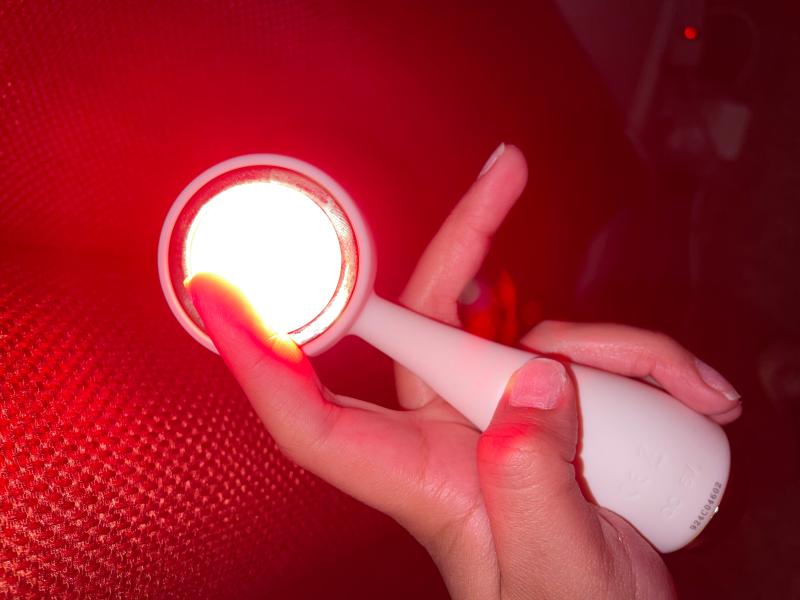 Customer carousel item 11.