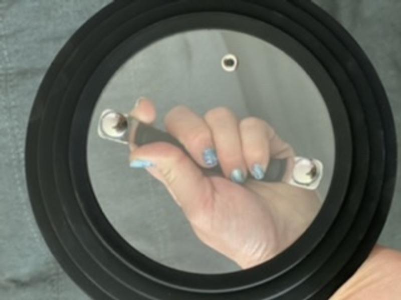 Universal lid