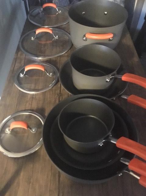 10-Piece Hard Anodized Nonstick Cookware Set – Rachael Ray