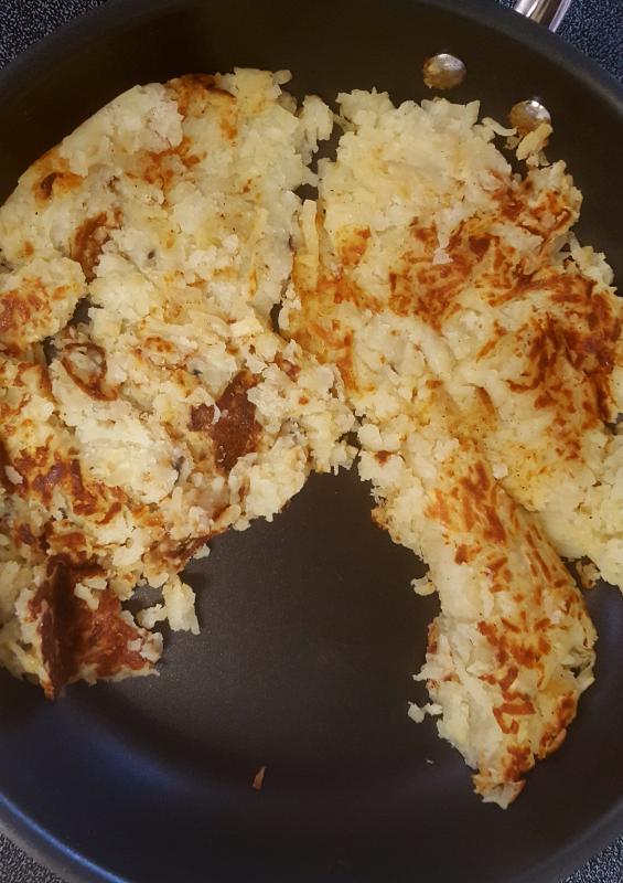 Food easily comes out clean. Nothing stuck!