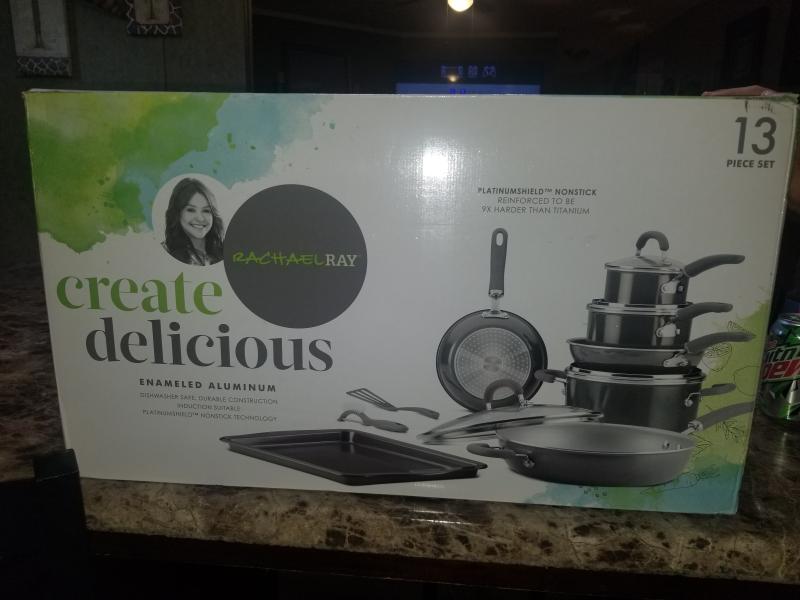 Create Delicious 13-Piece Nonstick Induction Cookware Set
