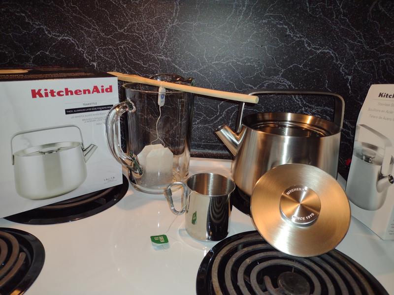 KitchenAid Stainless Steel Whistling Induction Teakettle - Brushed
