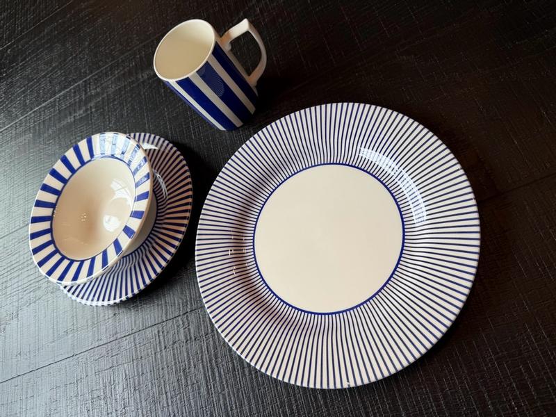 Customer carousel item 3.