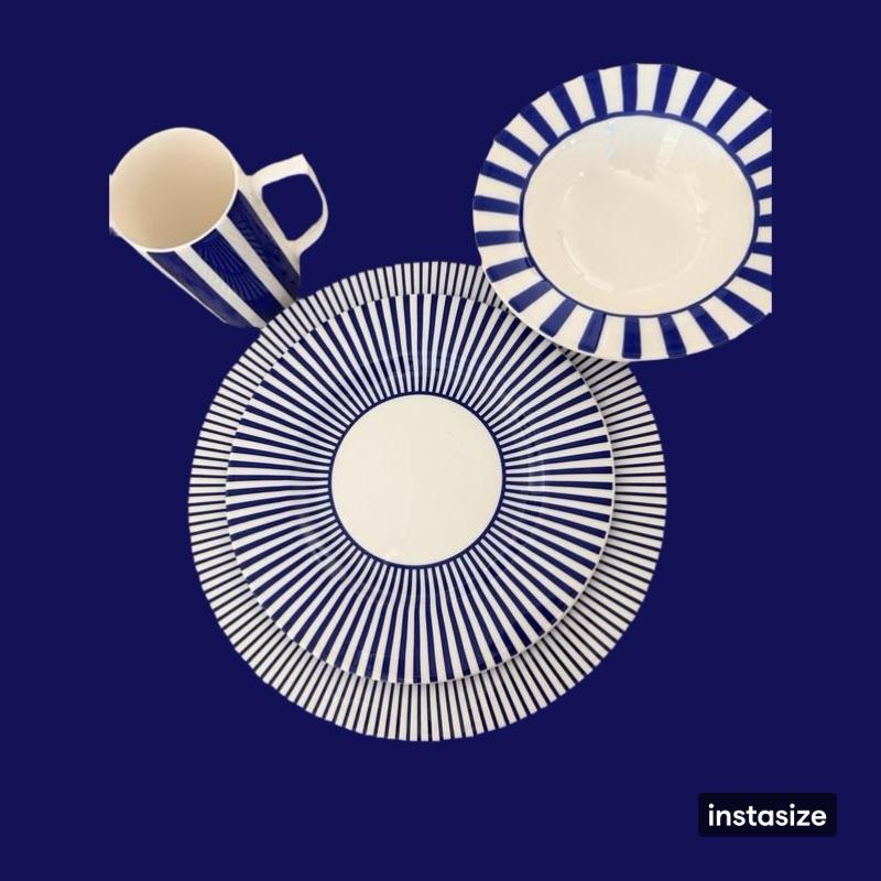 Customer carousel item 1.