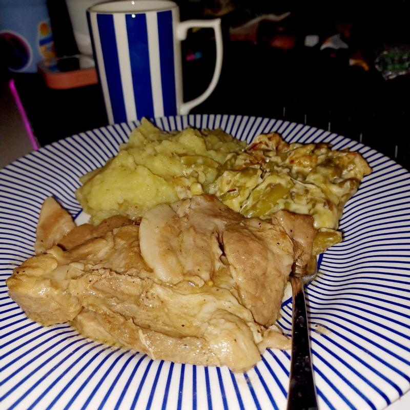 Customer carousel item 4.