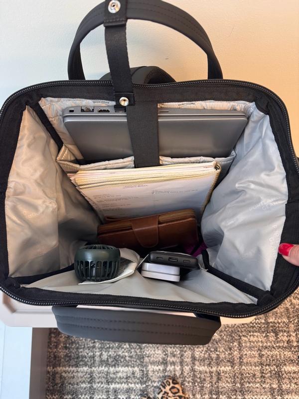 Customer photo for "Big fan of this bag"
