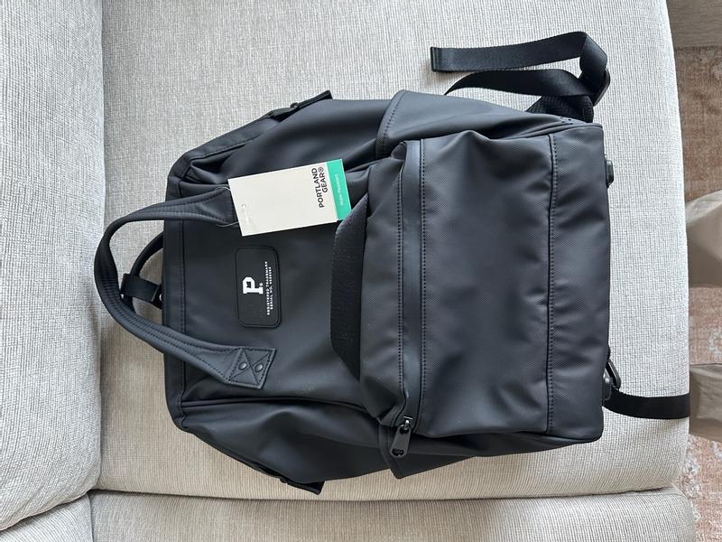 Customer photo for "This bag is stylish, durable, and well-crafted. What more could you want?"