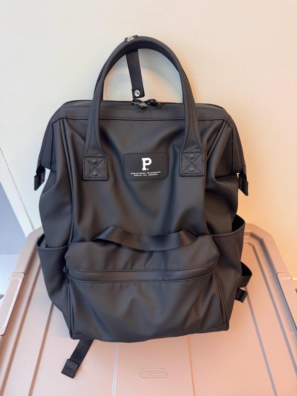 Customer photo for "Big fan of this bag"