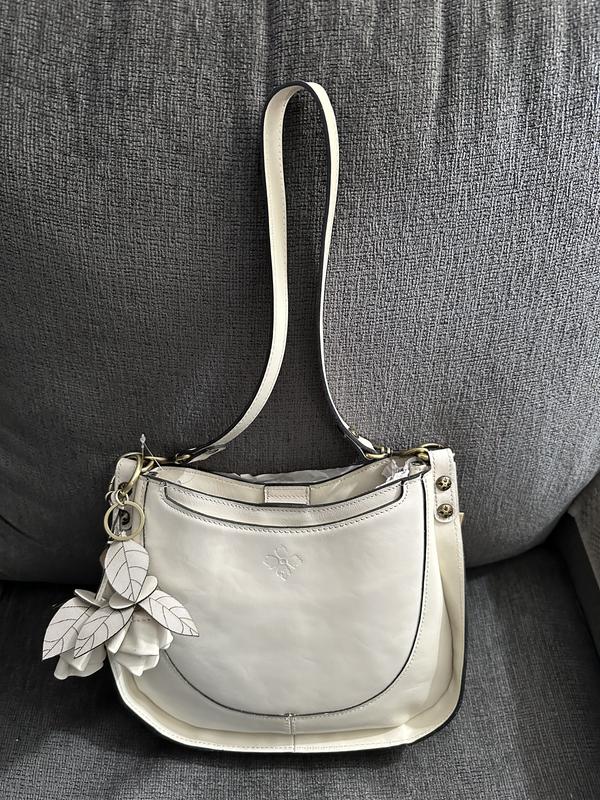 Caletta even more beautiful with accessory rose fob!!