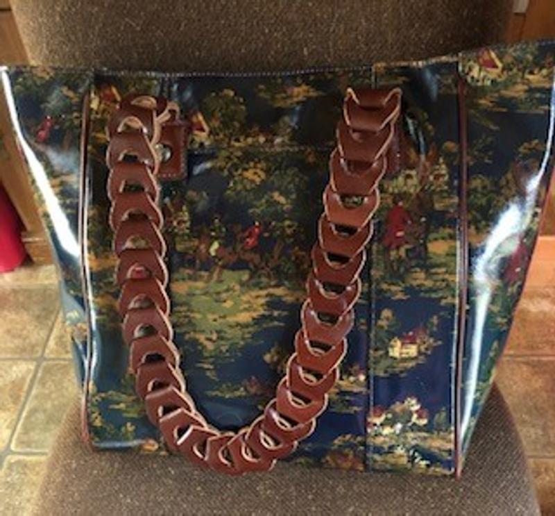 Kent Countryside Ivy Chainlink Tote