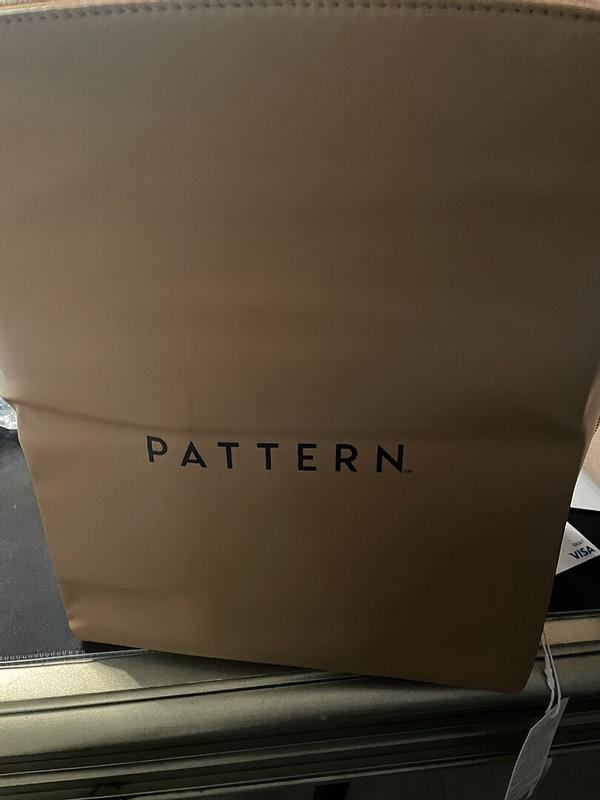 Customer photo for "Love it …. But need a handle or strap."
