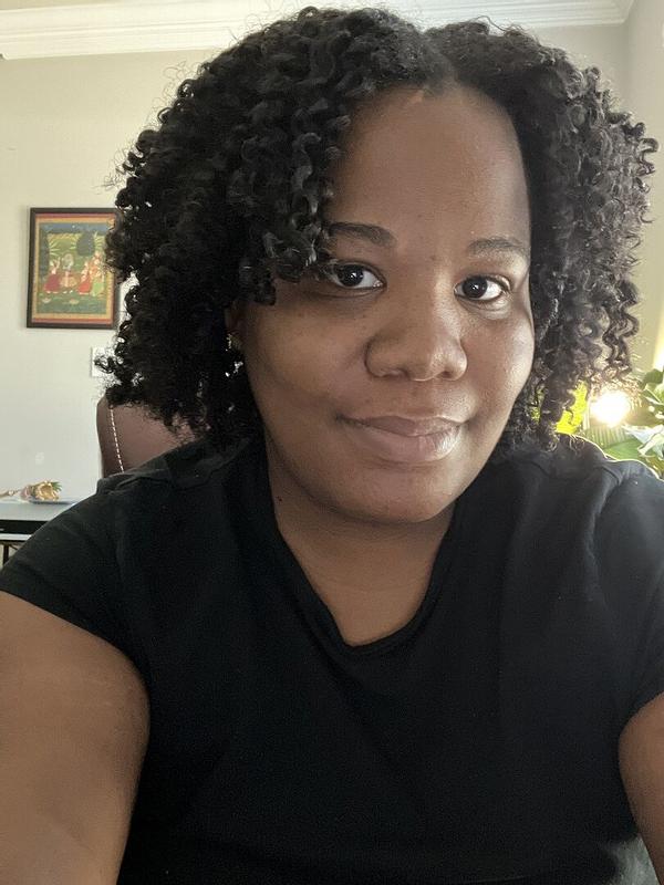 Customer carousel item 6.