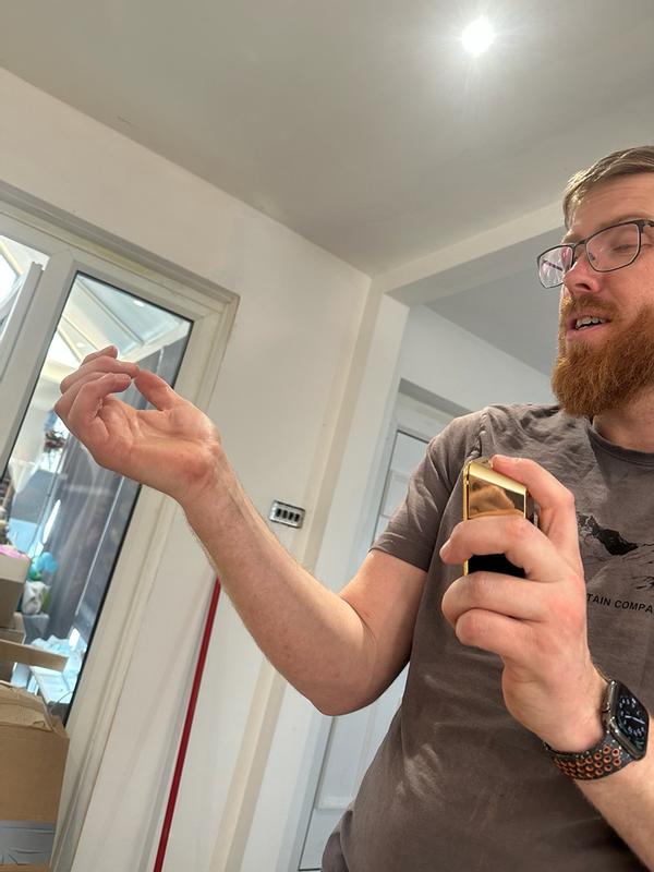 Review Thumbnail Image 0 1215563115