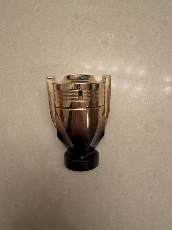 Customer carousel item 12.