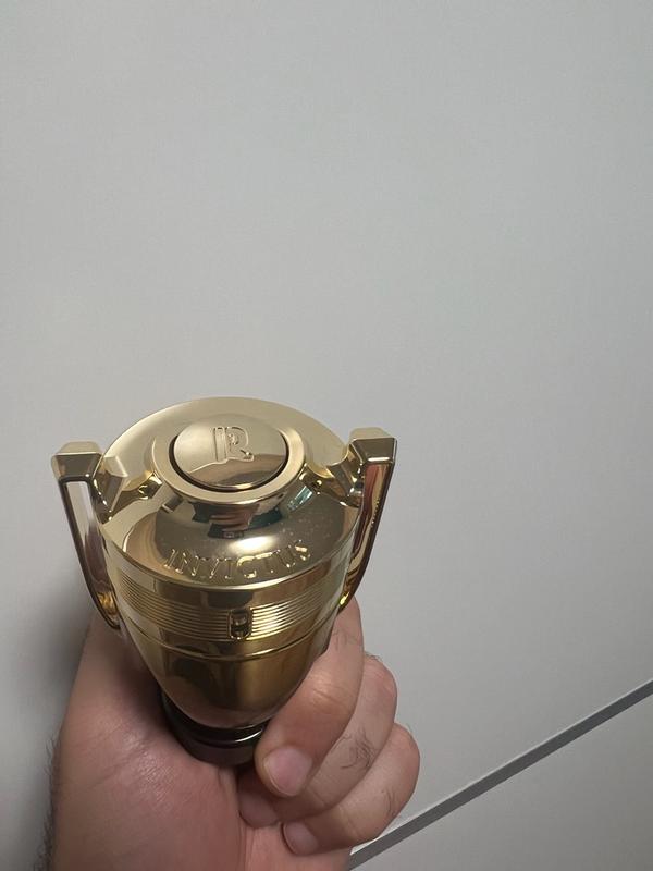 Customer carousel item 8.