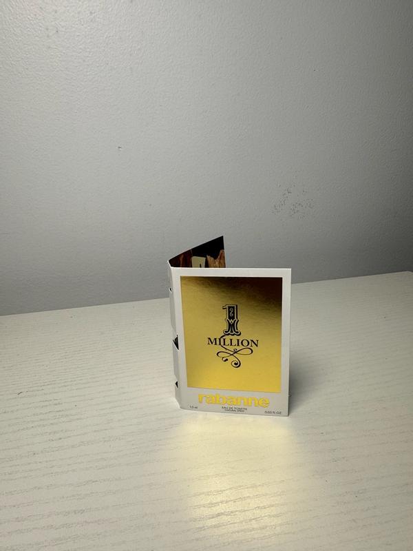 Customer carousel item 4.