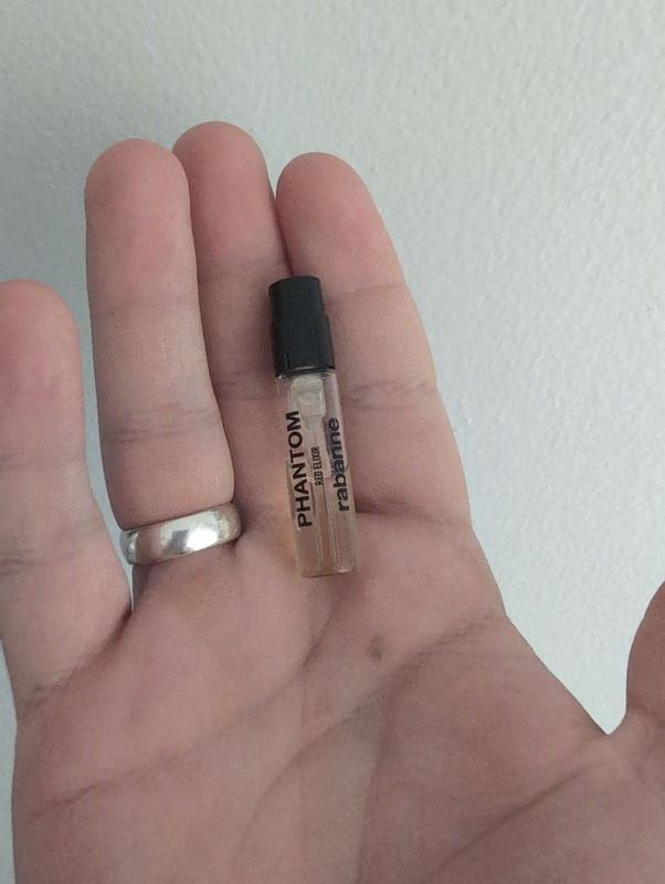 Customer carousel item 4.