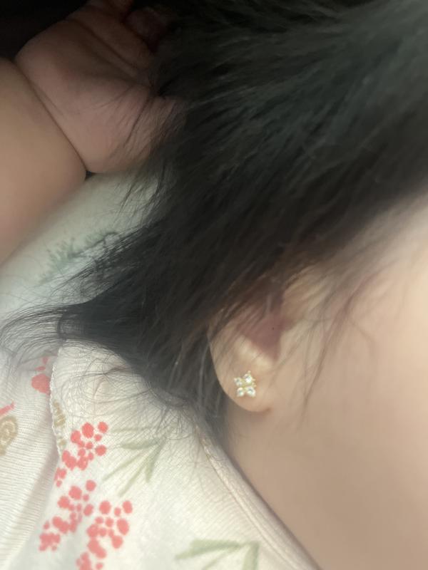 アクセサリー Pt950INFINITE BUTTERFLY PIERCED EARRINGS Pt950INFINITE BUTTERFLY PIERCED EARRINGS