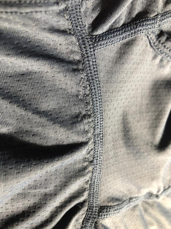 Customer photo for "Lightweight, comfortable, quality is lacking"