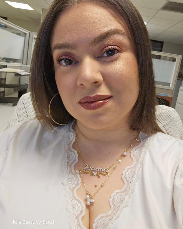 Customer carousel item 1.