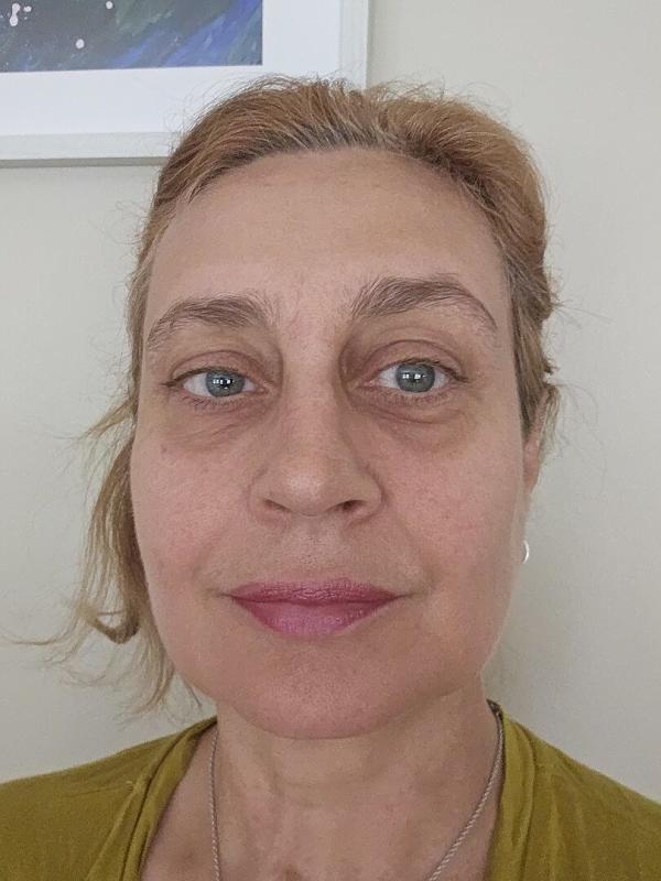 Customer carousel item 1.