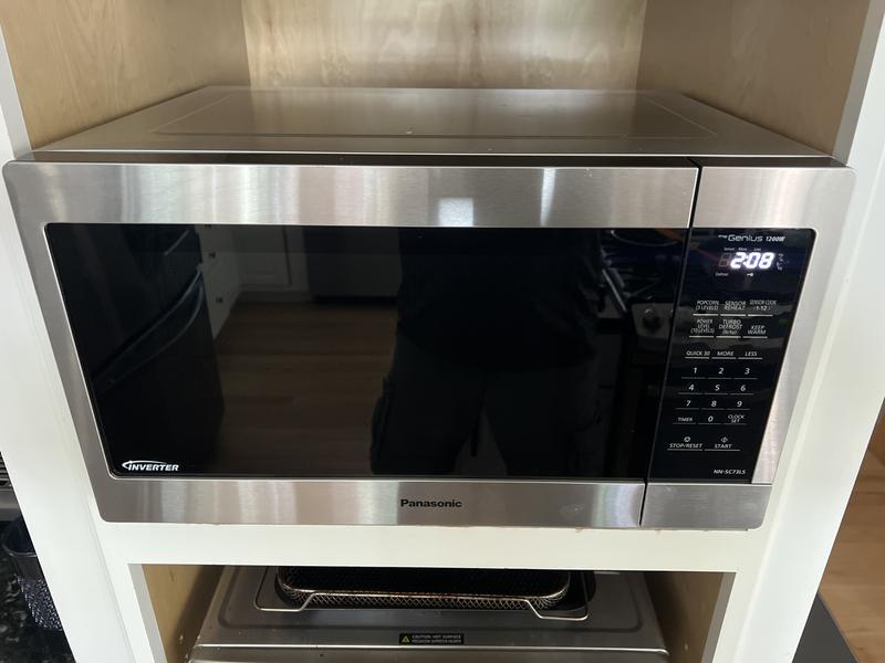 Panasonic - Kelvin 51m4le9um3L._UF350,350_QL80_.jpg