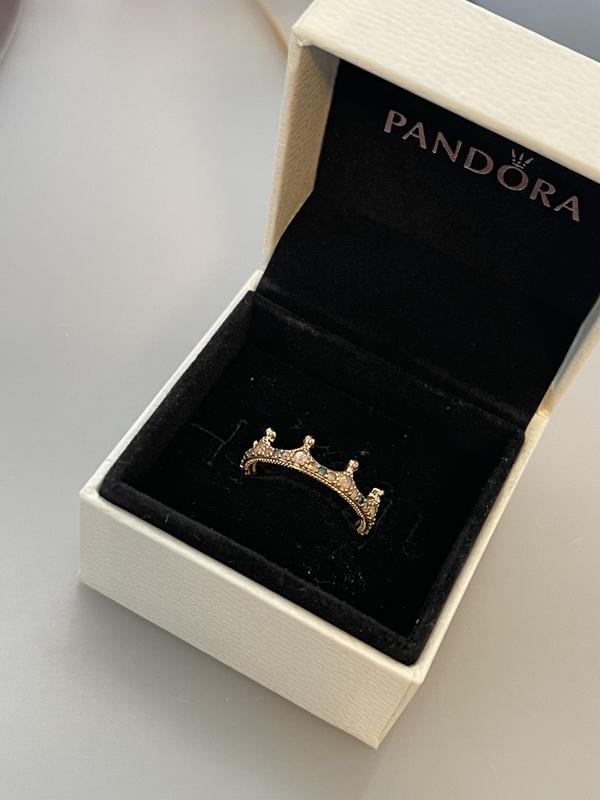 Enchanted sales crown pandora