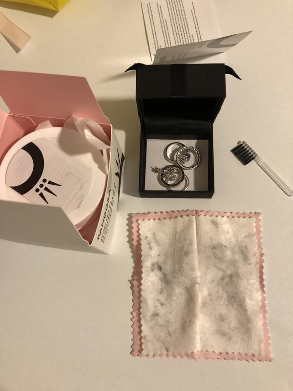 PANDORA JEWELRY CARE KIT 2 POUCHES 2 CLEANING CLOTHS Algeria