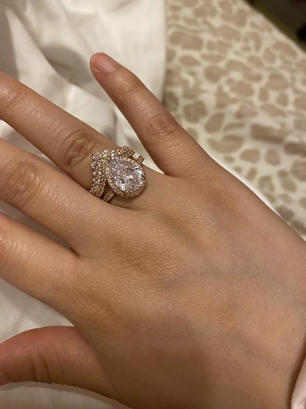 pandora teardrop ring