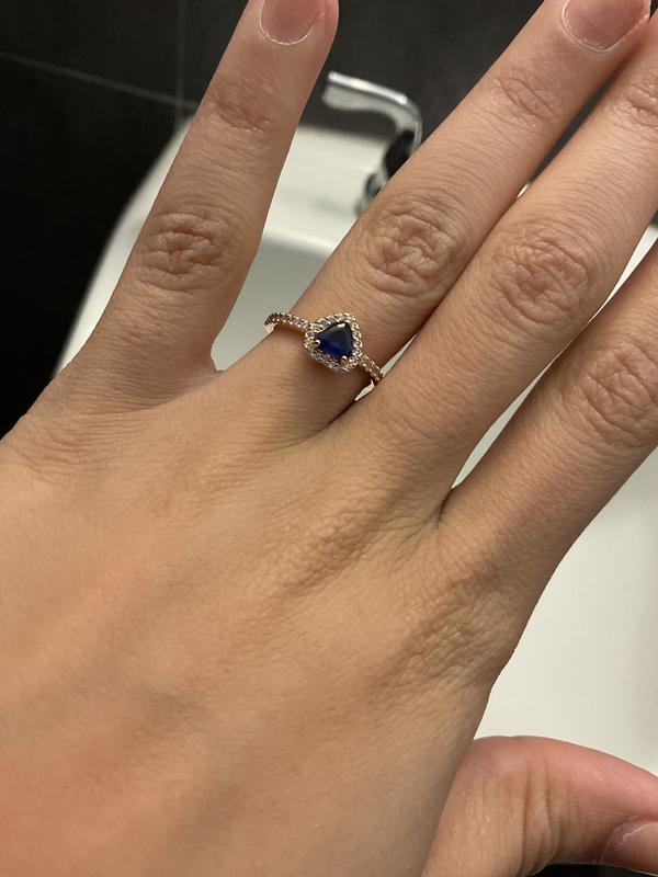 Pandora ring deals blue heart