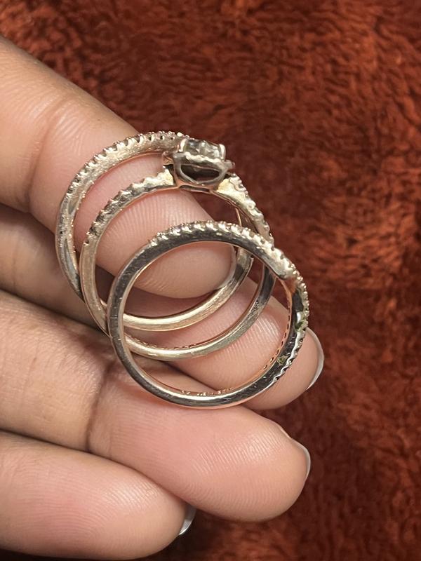 Sparkling Elevated Heart Ring Sparkling Elevated Heart Ring