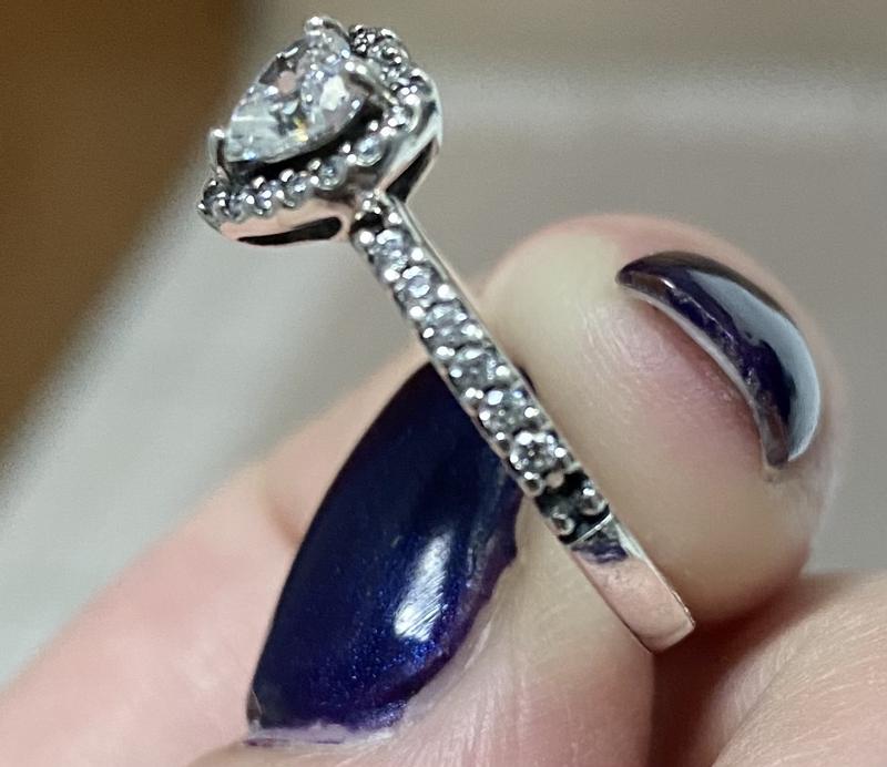 Pandora ring deals missing stone