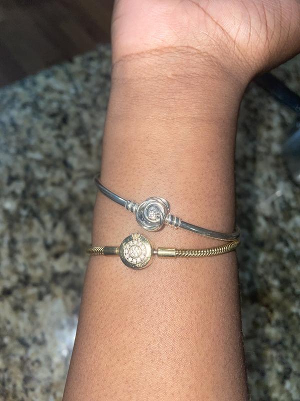 Pandora Moments Encircled Clasp Bangle | Rose gold plated