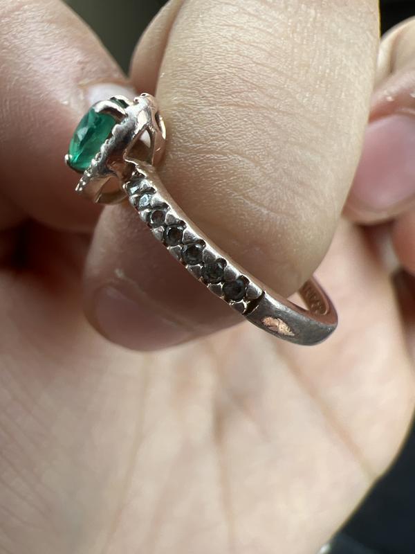 Sparkling Elevated Heart Ring