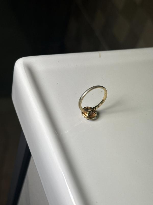 Sparkling Round Halo Ring
