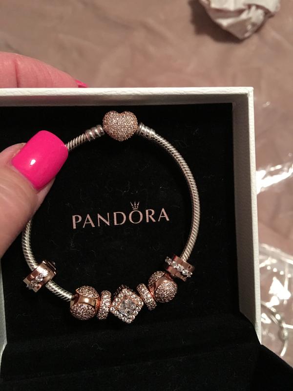 Sterling Silver Bracelet with Pandora Rose™ Pavé Heart Clasp | Two