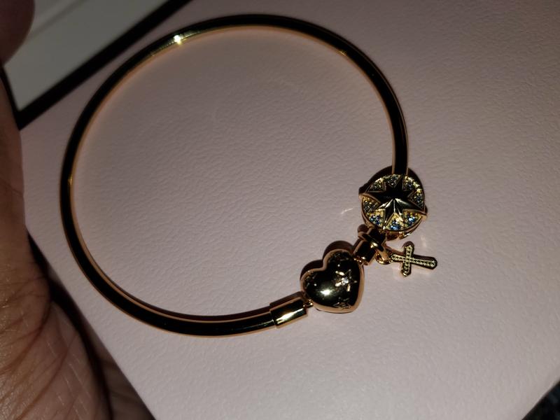charming Heart bangle Black パメオポーズ Amazon.com: PANDORA Pulsera Moments 592593C01-19 corazón