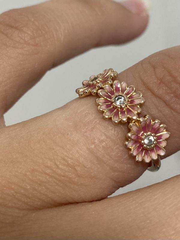 Pink Daisy Flower Trio Ring | Rose gold plated | Pandora Canada