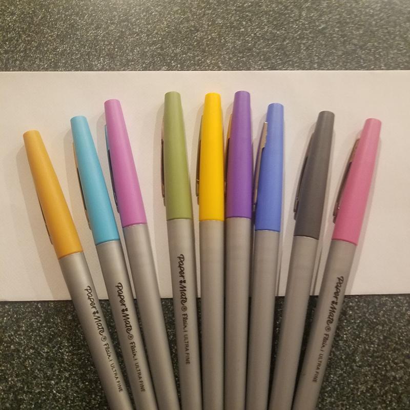 Great score today at @costco_canada 25 @paper_mate Flair pens for only  $14.99! #backtoschool #schoolsupplies #newschoolyear #flairpens  #MrsBeattiesClassr…