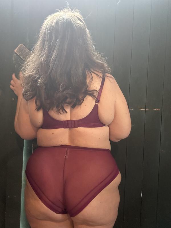 Bra size 40D Briefs 2XL