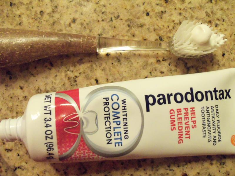 PARODONTAX Teeth Whitening Toothpaste For Bleeding Gums Unflavored