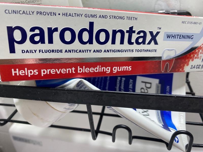 PARODONTAX Teeth Whitening Toothpaste For Bleeding Gums Unflavored