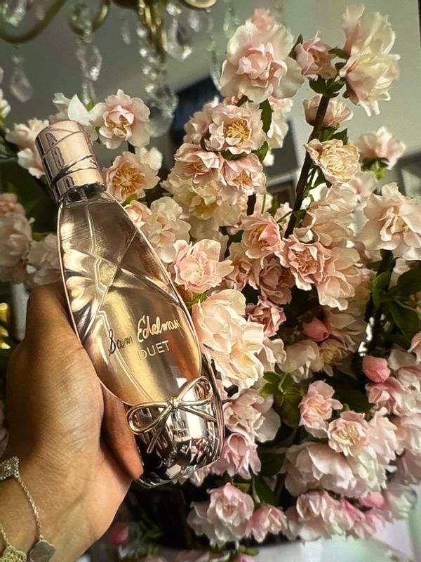 Customer photo for "Smells amazing. Head turner."
