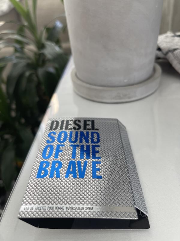 Sample packaging