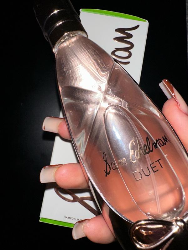 Customer photo for "Beautiful fragrance that stays on all day, a must have and great addition to your fragrance collection."