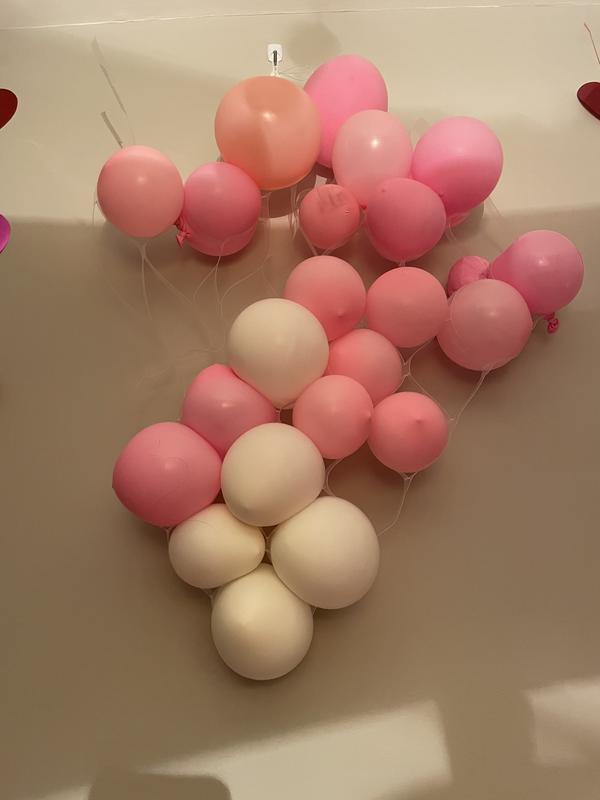 This was taken 3 x days later some of the balloons deflated as well..